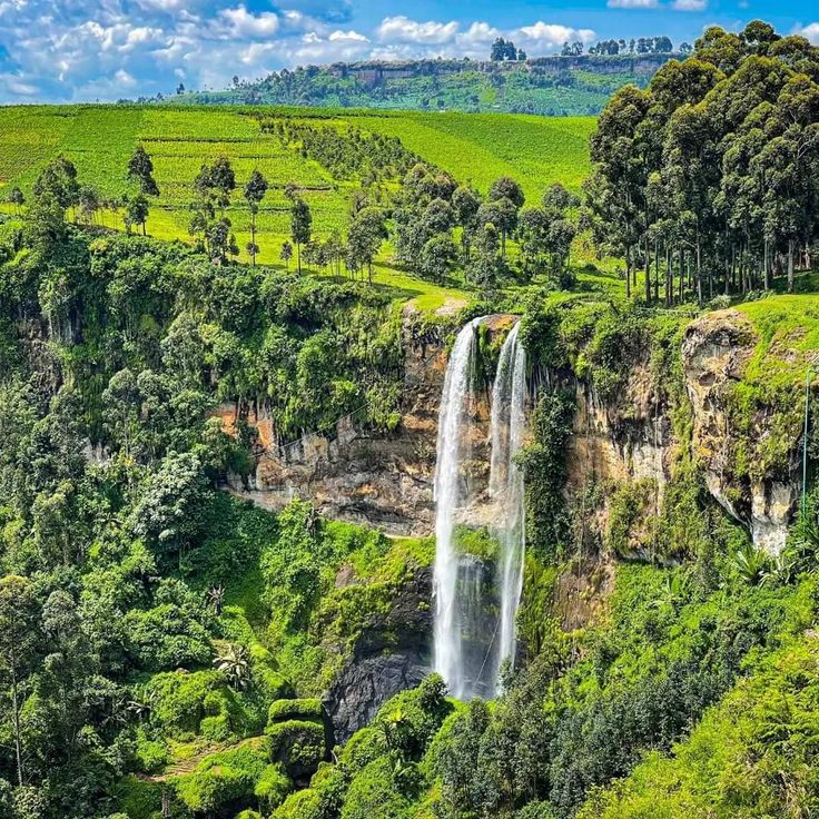 14 Days Ultimate Uganda Expedition – best Uganda tour package