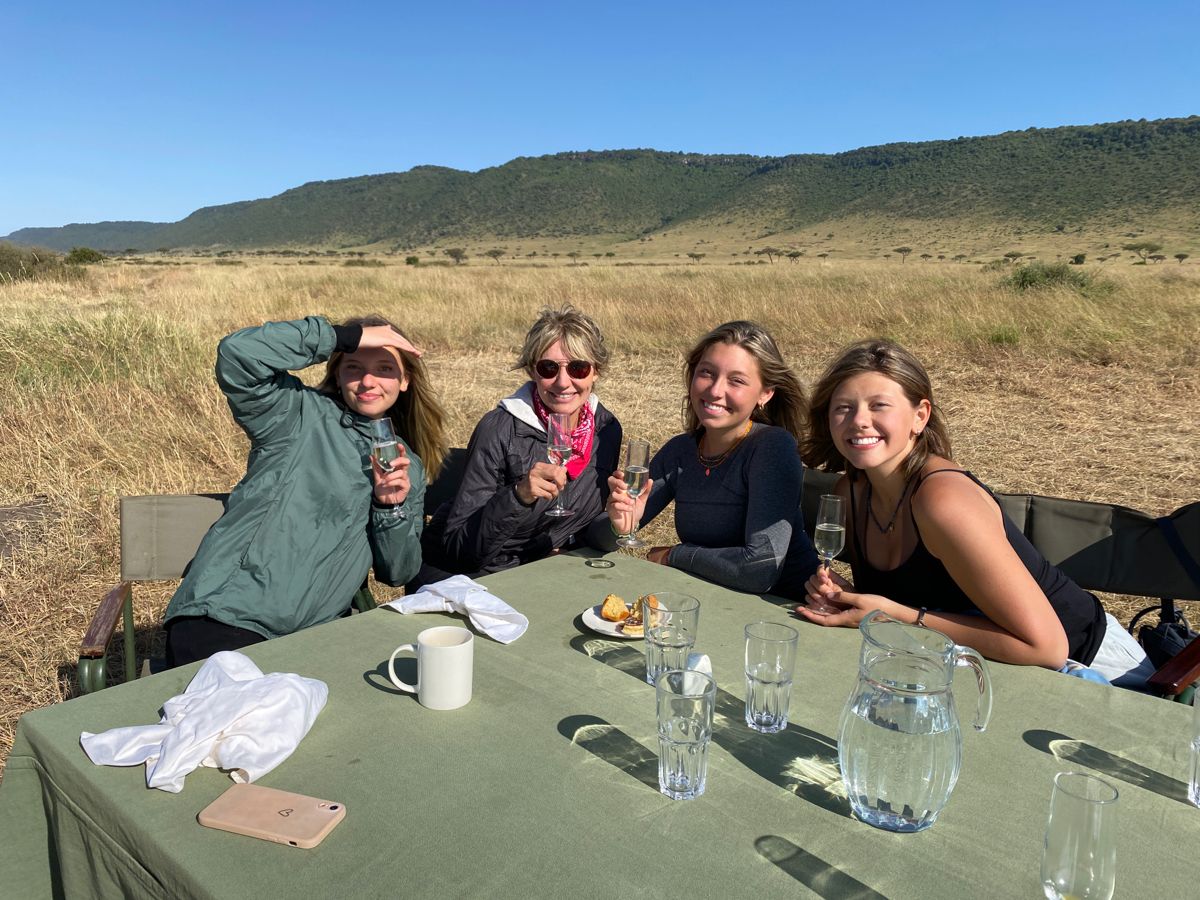 Corporate & group travel Uganda – coordinated tours by Crane Adventure Safaris